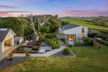 241 Sharp Road, Matakana