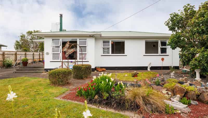  16 Wilson Street, Bulls