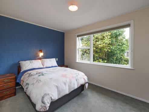  16 Wilson Street, Bulls