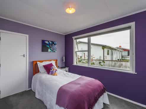  16 Wilson Street, Bulls