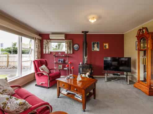  16 Wilson Street, Bulls