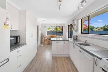 9 Dee Street, Levin