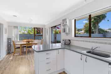9 Dee Street, Levin