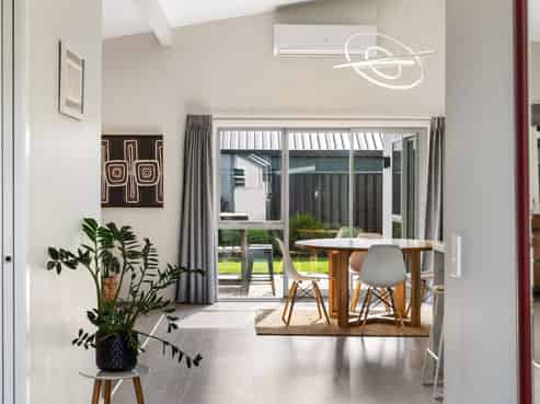 42 Arbuckle Road, Frimley