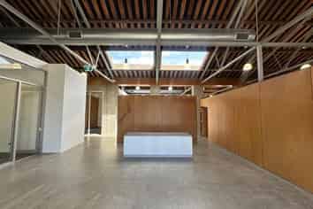 Standalone Gem in Remuera
