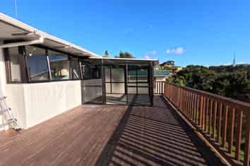 951 East Coast Road, Torbay