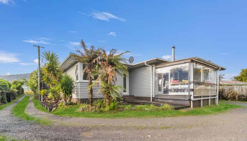 264 Sunset Road, Sunnybrook