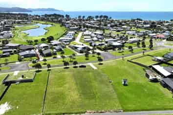  334 Harbour Drive East, Matarangi