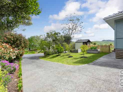 29 Cambridge Road, Riverhead