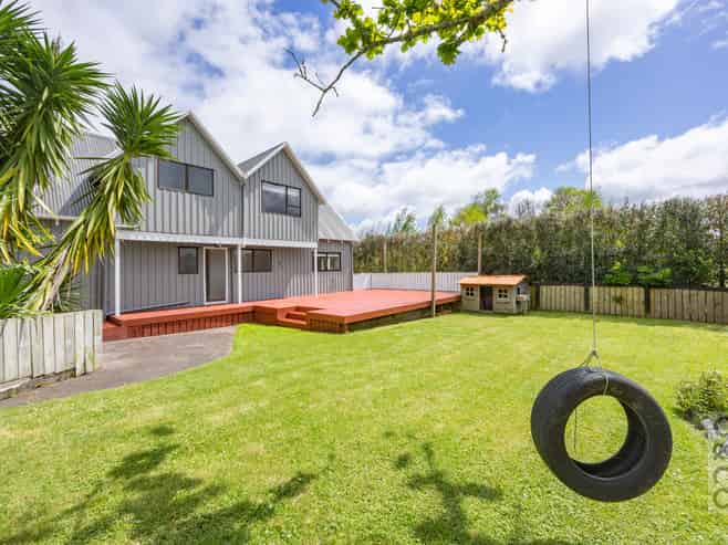 59 Barrett Road, Riverhead