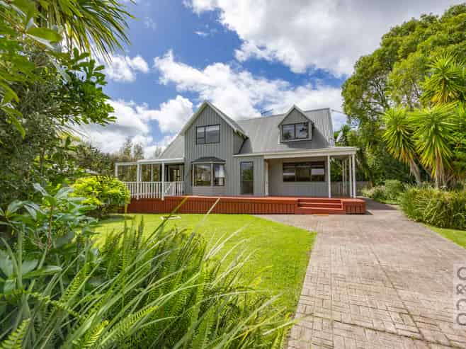 59 Barrett Road, Riverhead