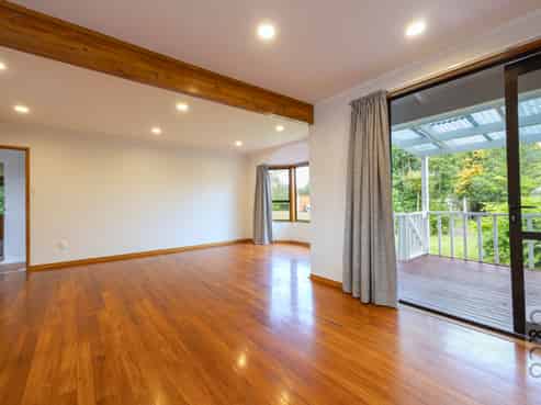 59 Barrett Road, Riverhead