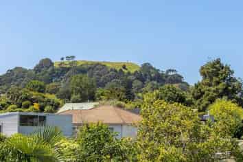 Auckland - Address withheld