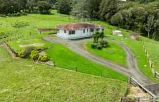 369 Mangakura Road, Helensville