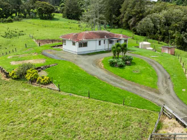 369 Mangakura Road, Helensville