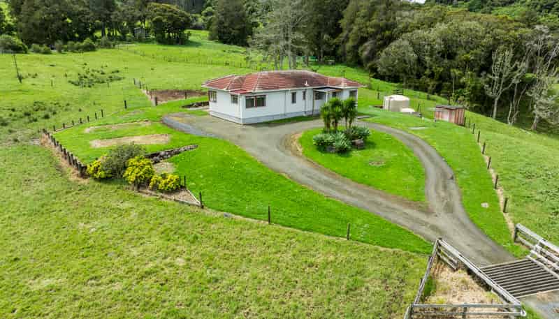 369 Mangakura Road, Helensville