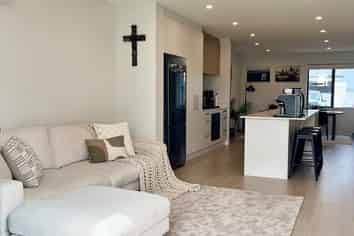 Auckland - Address withheld