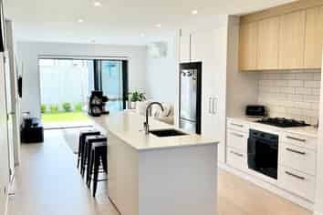 Auckland - Address withheld