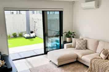 Auckland - Address withheld