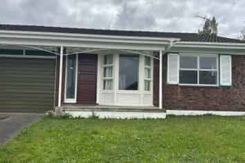 1/1 Suzetta Place, Farm Cove