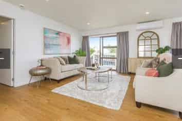 4/4 Church Street, Onehunga