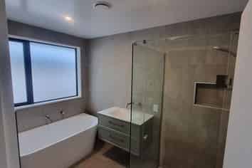 a/246 Hills Road, Mairehau