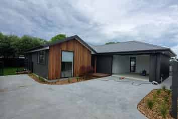 a/246 Hills Road, Mairehau