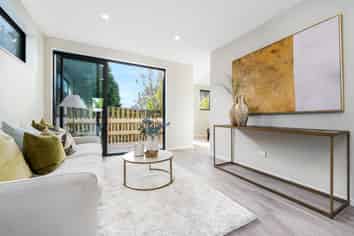 15A Joyce St, Pahurehure