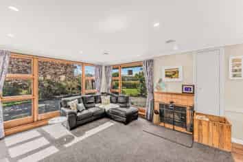 66 Acacia Drive, Levels