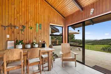 158 McLeod Road South Head, Helensville