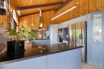 158 McLeod Road South Head, Helensville