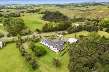 158 McLeod Road South Head, Helensville