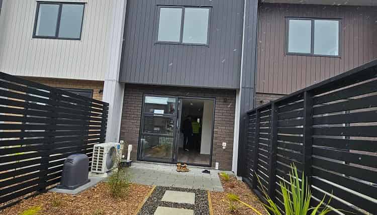 25 Selo Street, Glen Eden