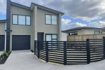 2/333 Horsham Downs Road, Rototuna North