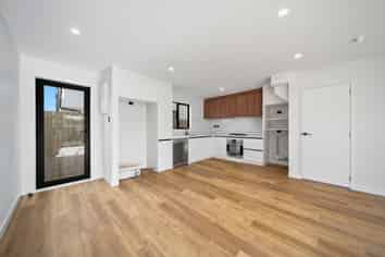 52 Greenmeadows Avenue, Manurewa East