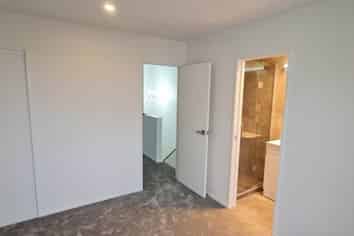 1B Sirius Place, Botany Downs