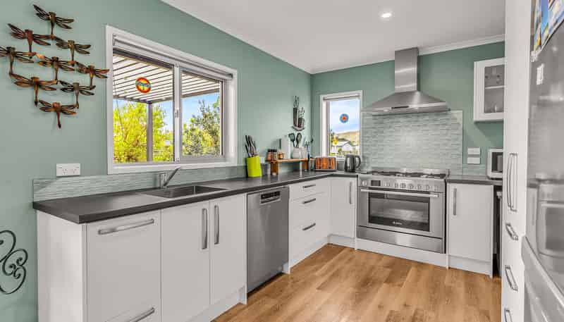 337 Harbour Drive, Matarangi
