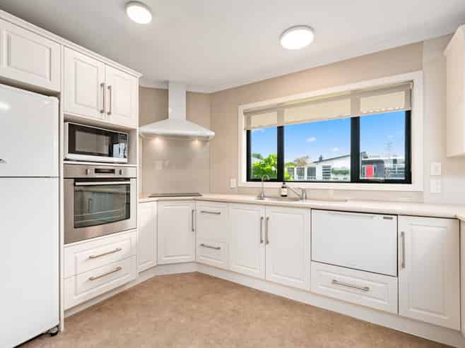 32 Ursula Drive, Feilding