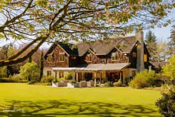 313 Plaskett Road, Fernside