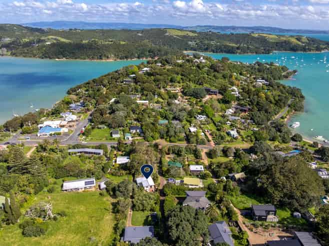 28 Ostend Road, Ostend