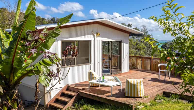 28 Ostend Road, Ostend