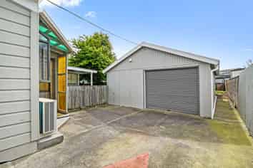 21 Edgeware Road, Palmerston North Central