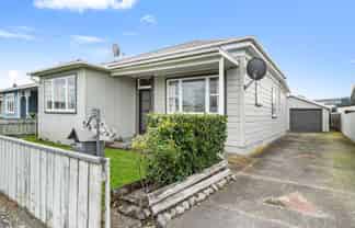 21 Edgeware Road, Palmerston North Central