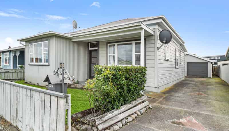 21 Edgeware Road, Palmerston North Central