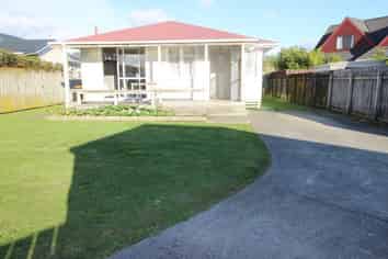 50 Keeling Street, West End