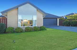 6 Highworth Cr, Rolleston