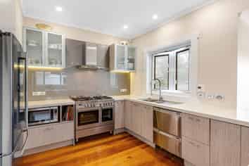 40 Parkdale Road, Mount Albert