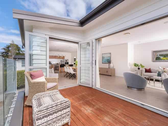 3 Carex Way, Long Bay