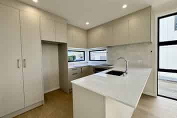 137D Richardson Road, Mount Albert