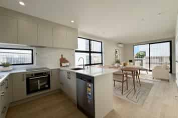 137D Richardson Road, Mount Albert